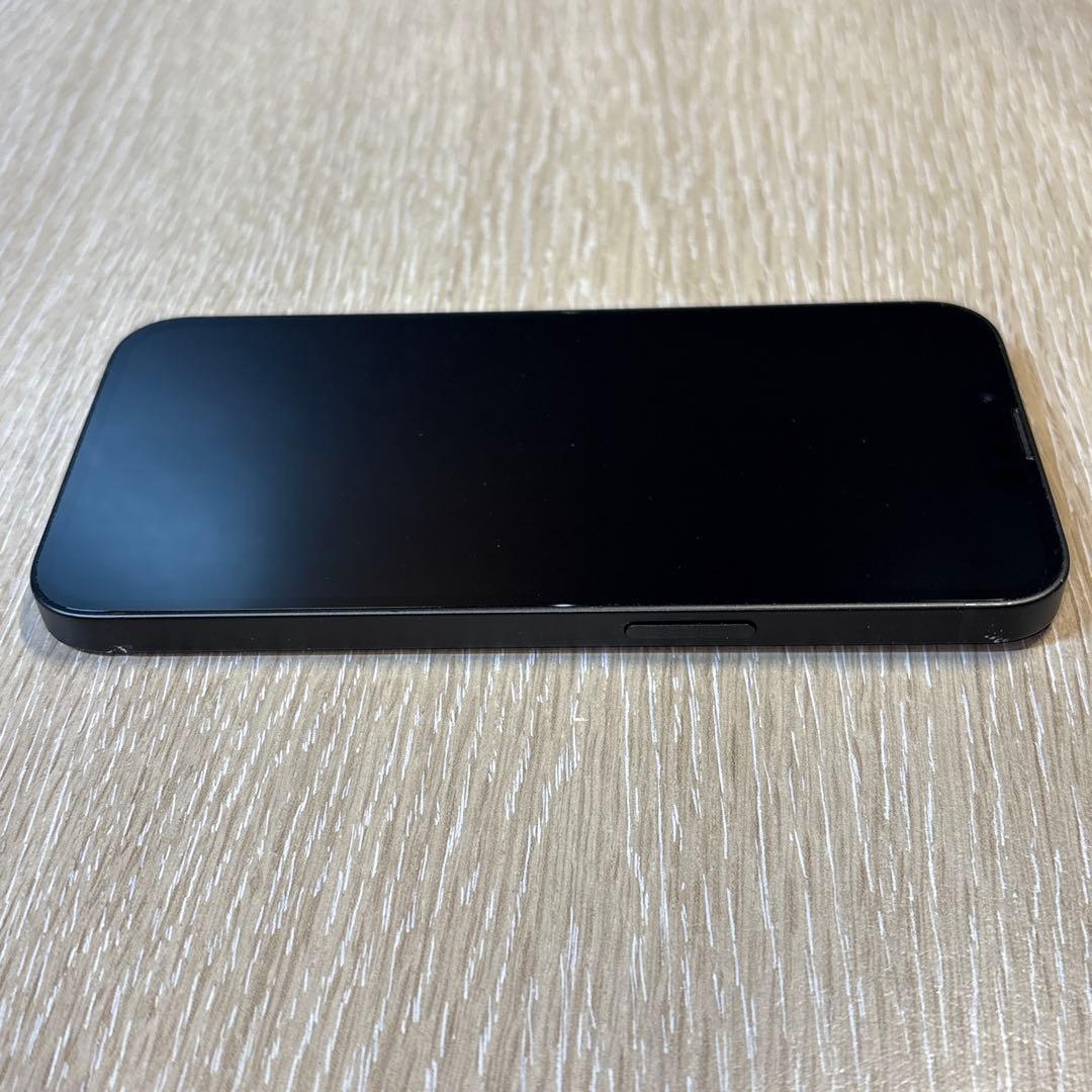 【背面割れジャンク】iPhone 16e 256GB ブラック MD1T4J/A
