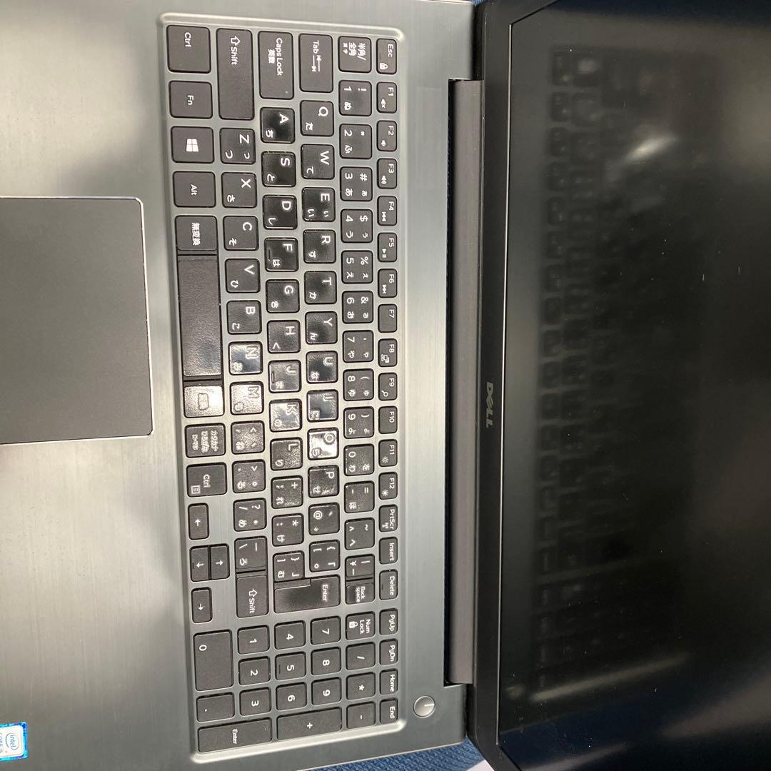 その他ノートPC本体 DELL Vostro 5568