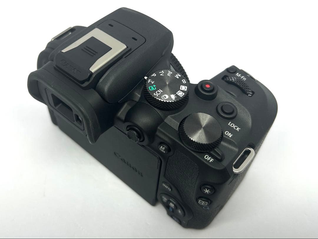 【ハート】Canon EOS R10 RF-S 18 F4.5 レンズ付