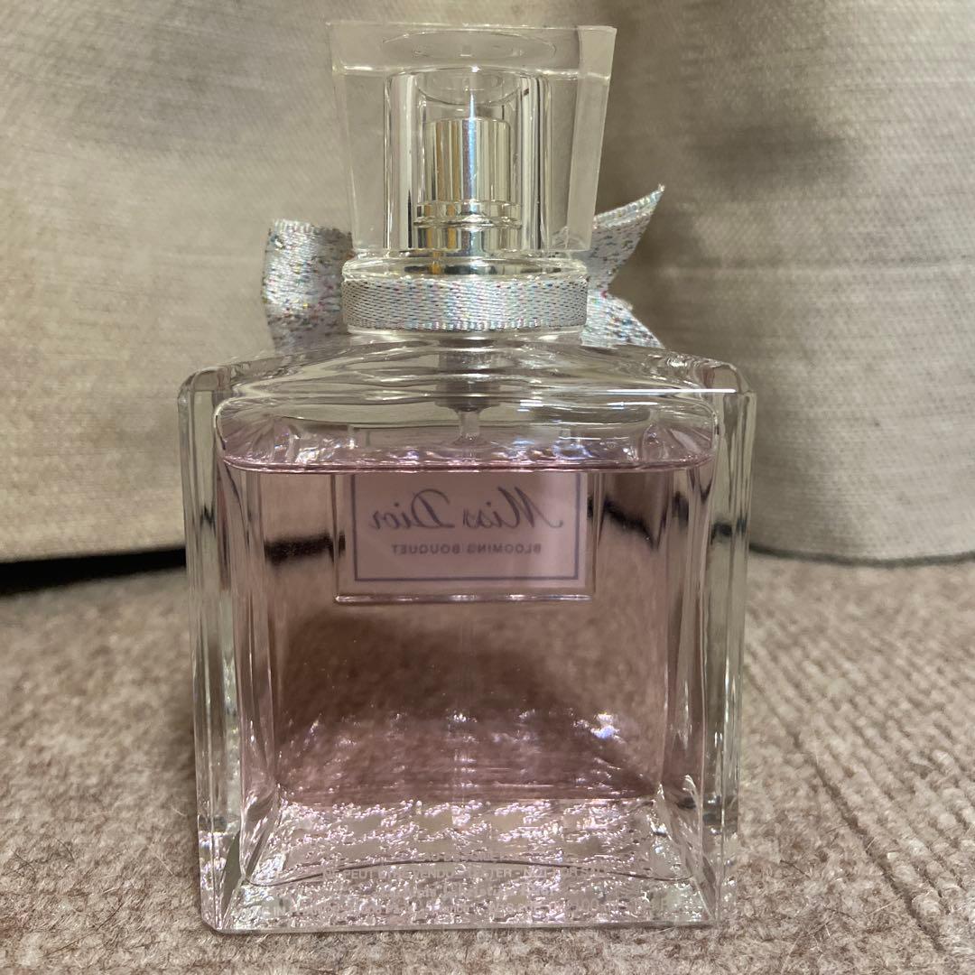 L*E様 ミスディオール ブルーミング ブーケ 100mL オードトワレ 香水