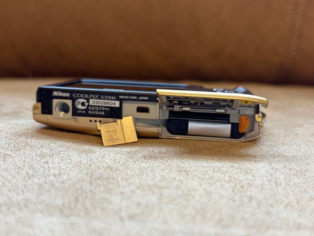 ニコン　cool pix S3300 更に値下げしました。