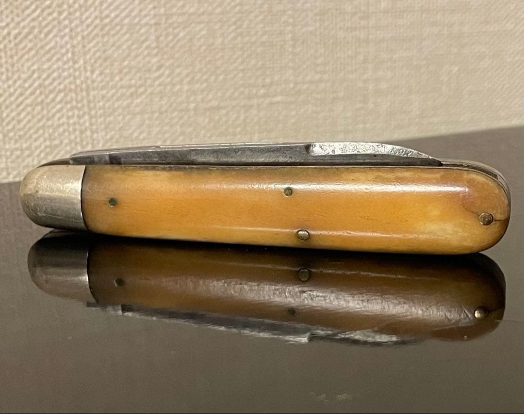 ULSTER アンティーク ボーンハンドル スウェルエンドナイフ　２枚刃