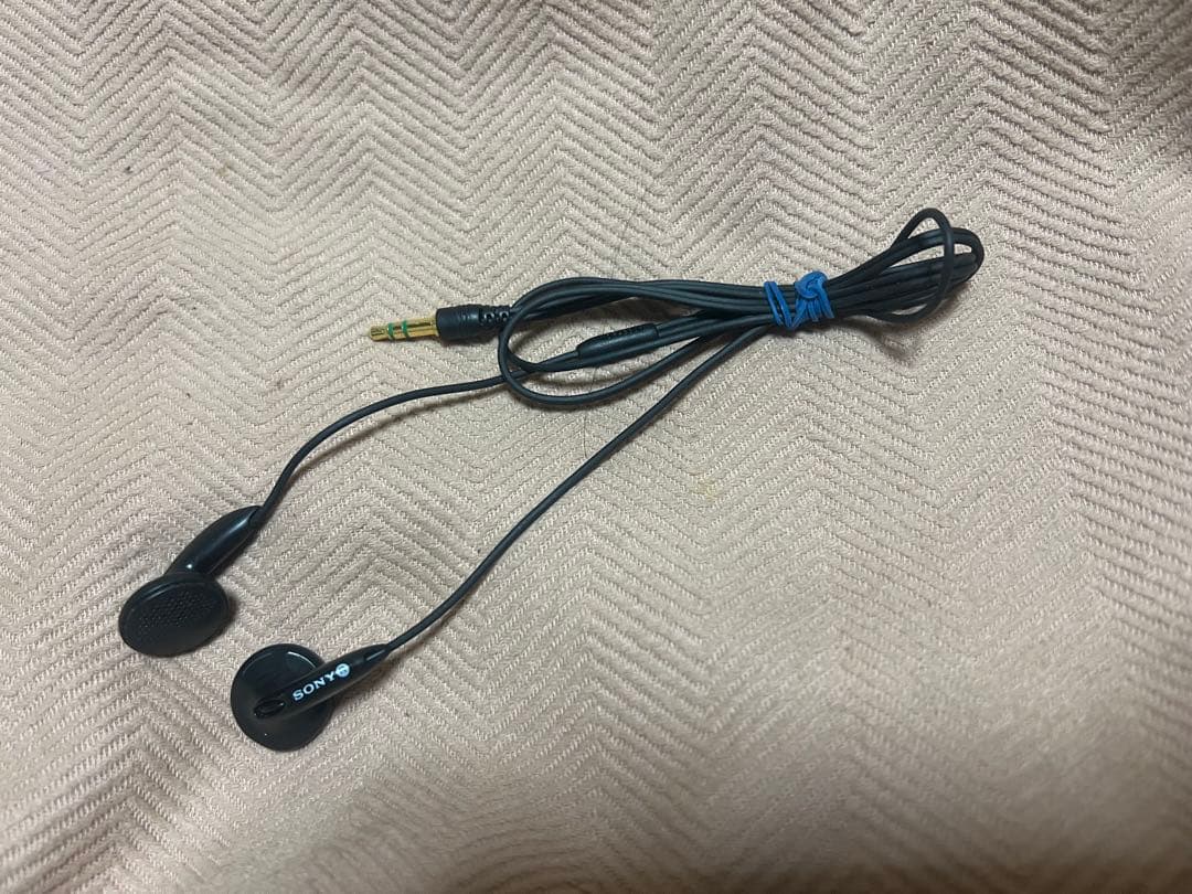 SONY ソニー　CD WALKMAN ウォークマン　D-E660