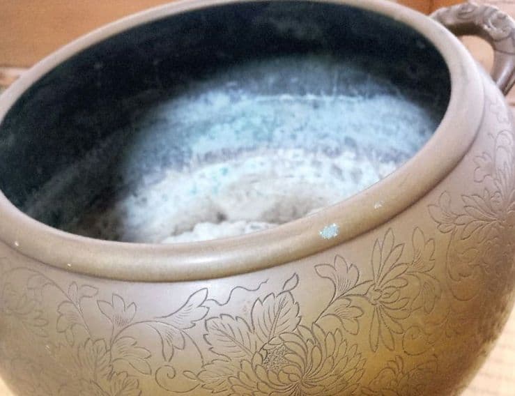 宣徳火鉢 茶道具 香炉 時代物 古道具 鉢カバー 金屋五郎三郎 菊彫 唐草