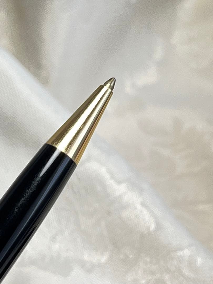 Montblanc ボールペン ブラック　ドイツで購入