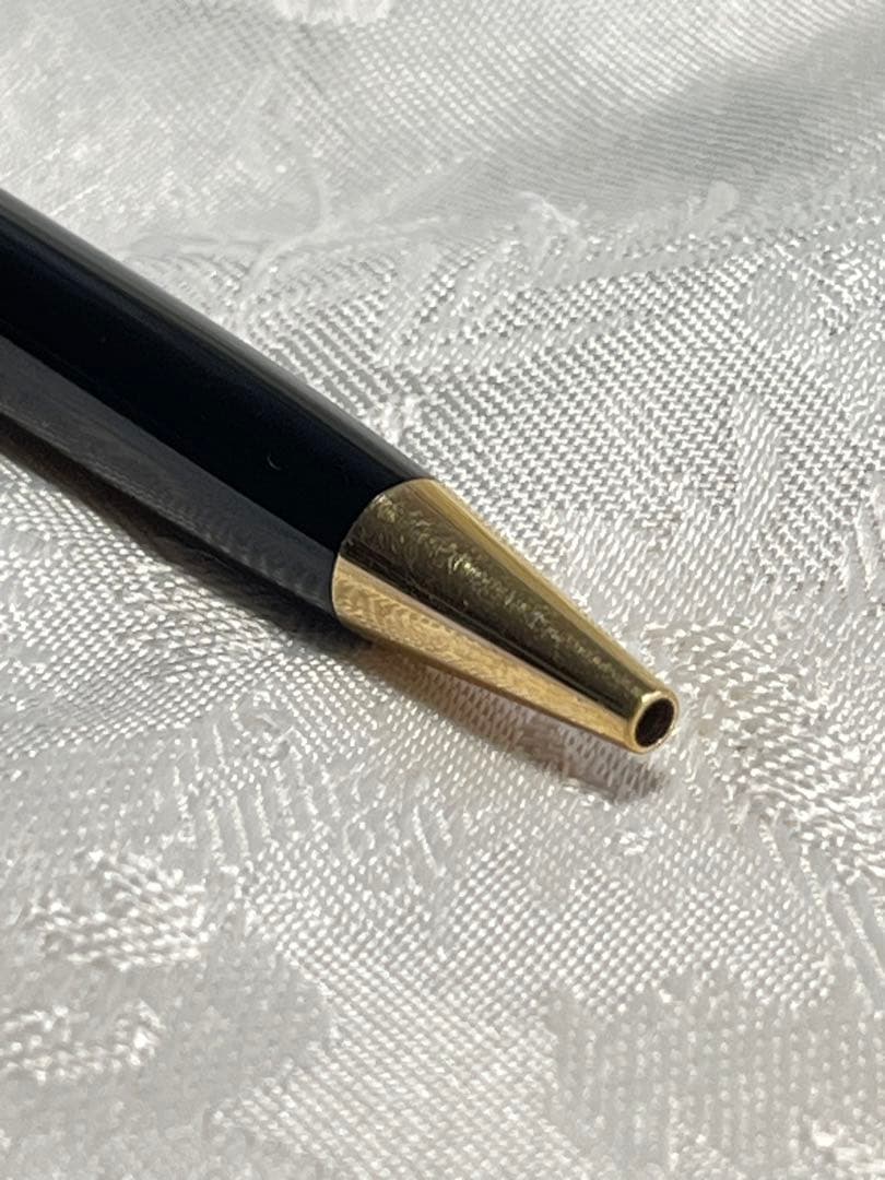 Montblanc ボールペン ブラック　ドイツで購入