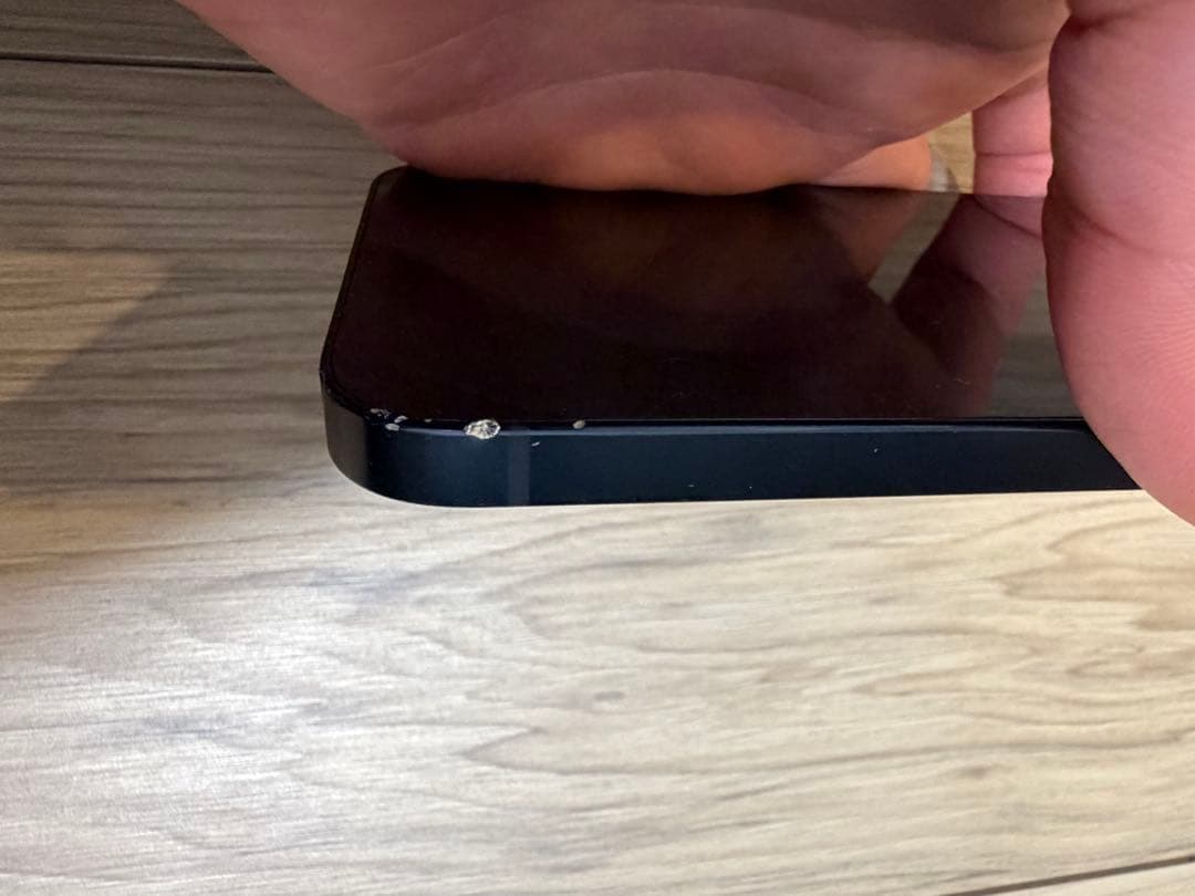 Apple iPhone 14 ブラック