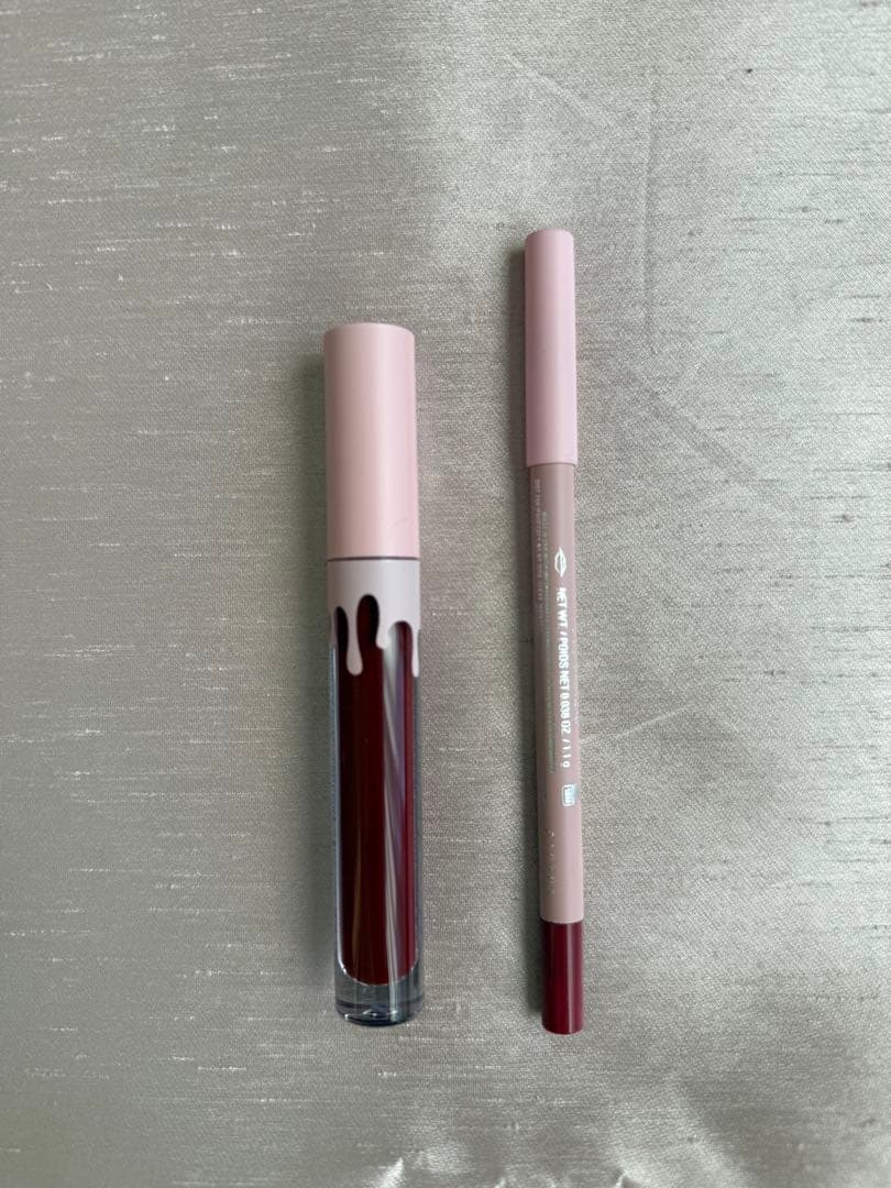 Kylie Lip Kit 403 Bit Me セット
