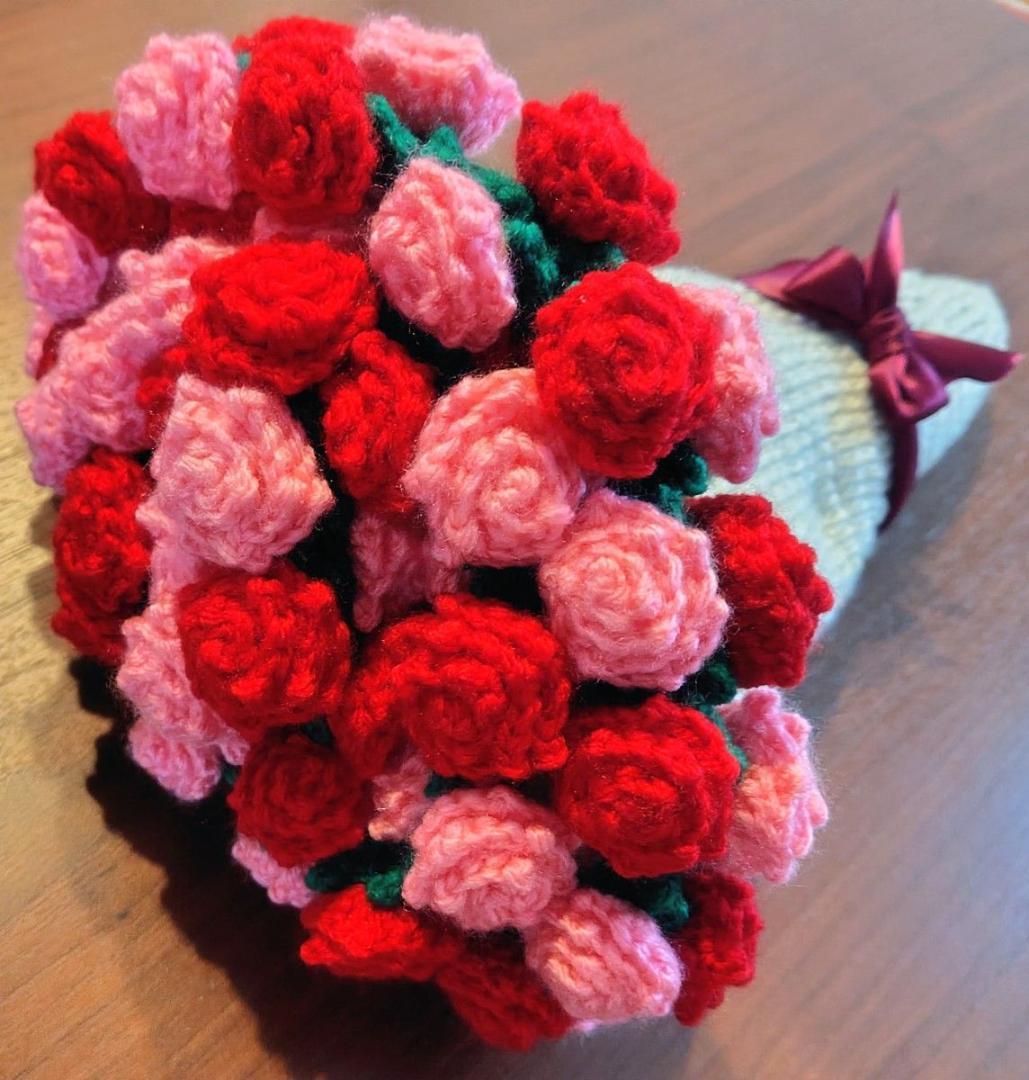 ハンドメイド かぎ針編み ブーケブランケット ピンク赤 枯れないお花 プレゼント