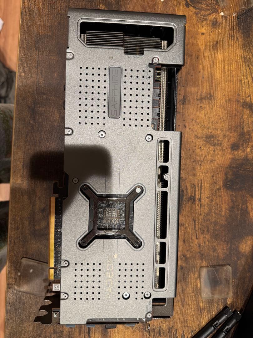 ゆ*あ様 RX7700XT OCモデル　nitro +