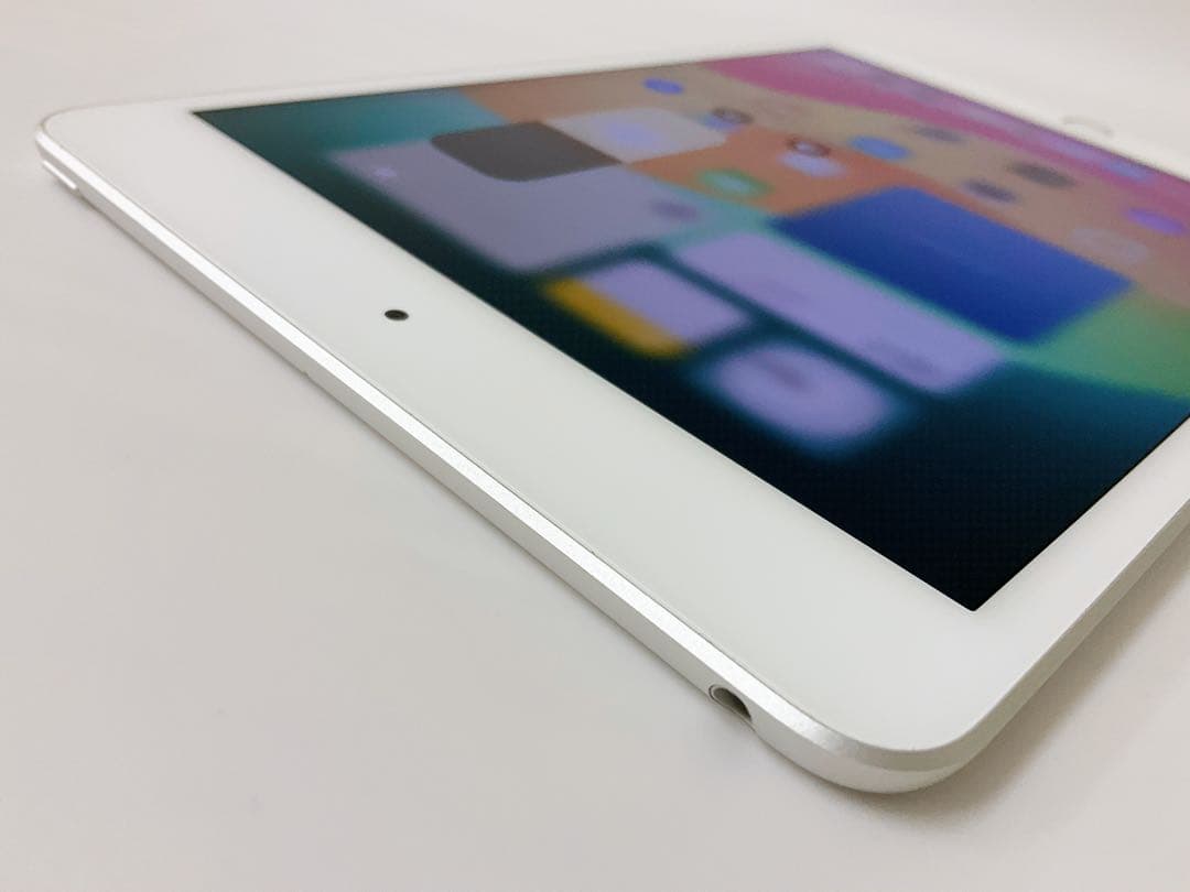 【美品】iPad mini 第5世代64GB Wifiモデル 付属品完備