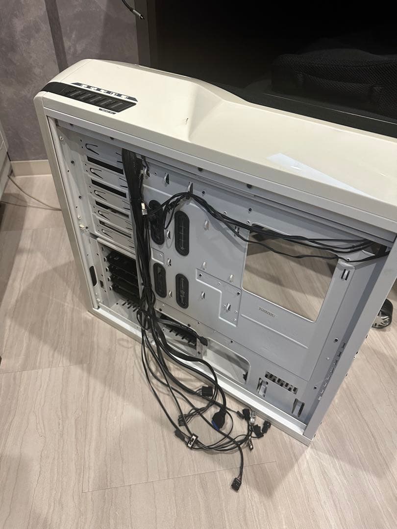 NZXT PHANTOM フルタワーPCケースのみ