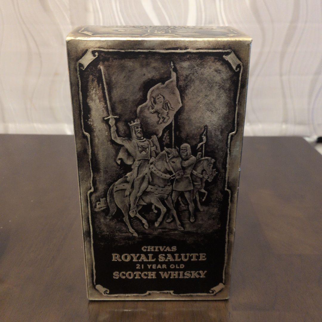 【未開栓・完品】ロイヤルサルート 21年 青 70CL 陶器ボトル 箱・袋付