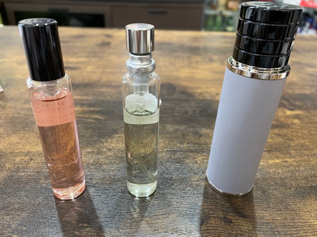 DIOR トラベルスプレーケース　ルージュトラファルガー/ラッキー