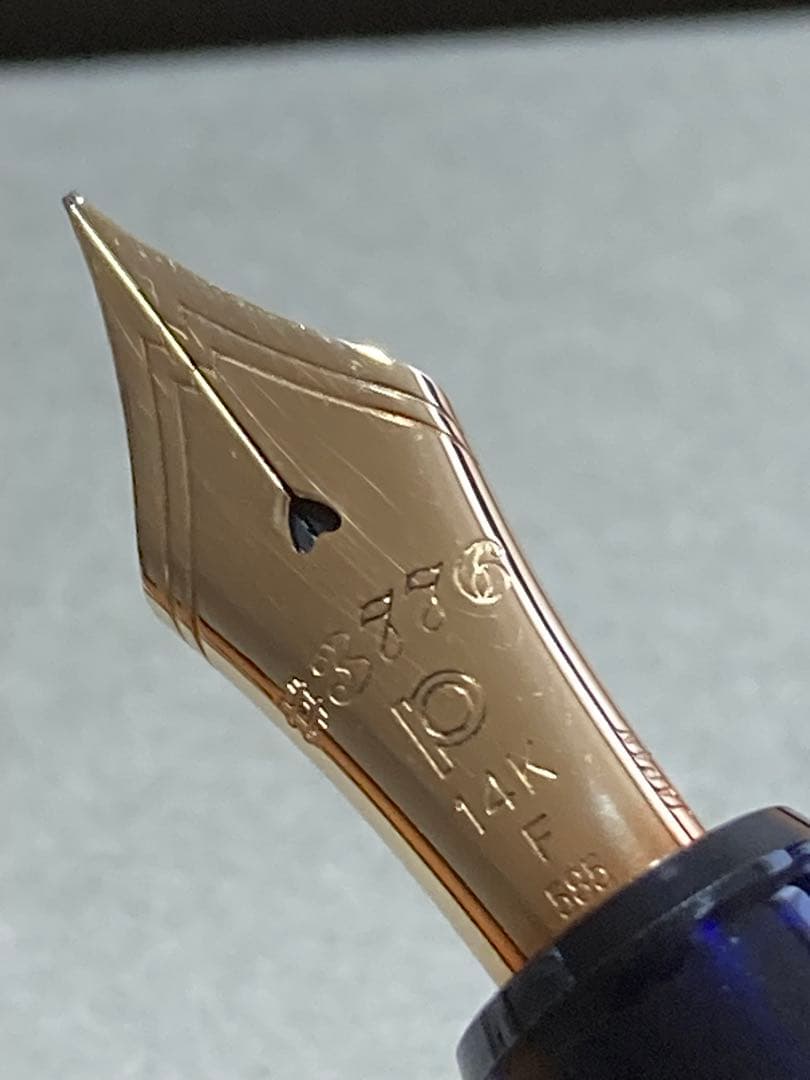 プラチナ万年筆 #3776センチュリー シャルトルブルーF細字PNB-15000