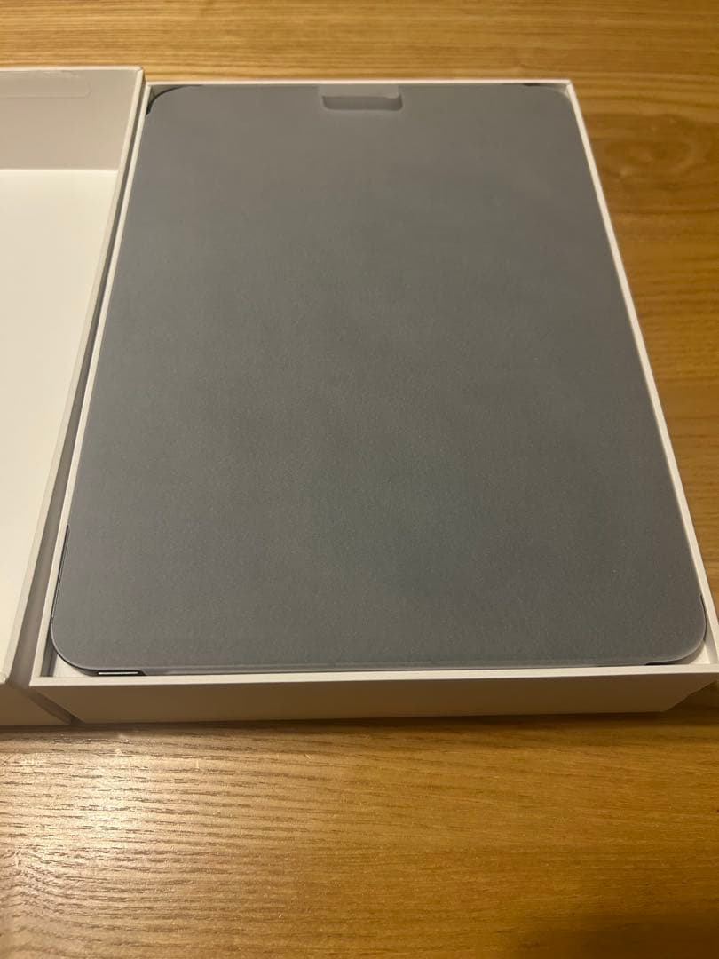 新品　iPadPro 512GBWi- Fi+Cellular、Keyboard