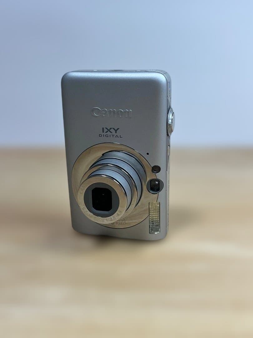Canon IXY DIGITAL110 IS（シルバー） 箱付き【動作確認済】