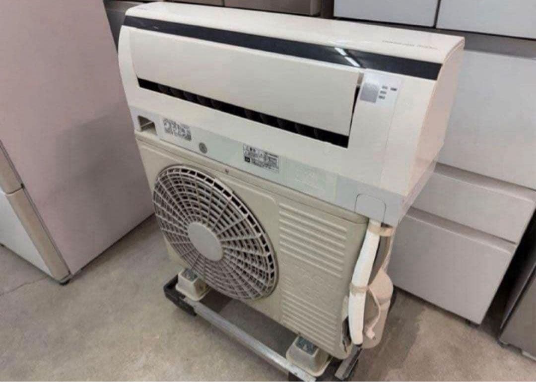 2017年式 2.8kw 日立 エアコン RAS-V28G(W)