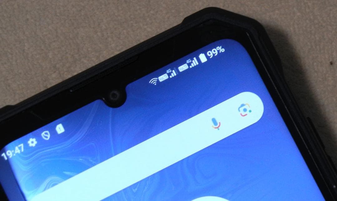極美品 FossiBOT F105 6.745' Dual SIM Free