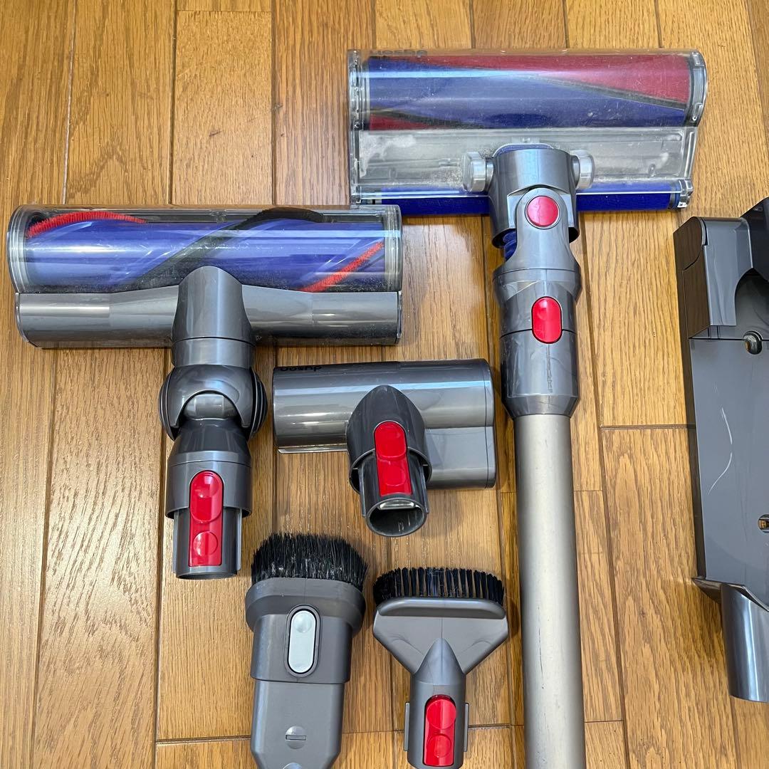 Dyson V8 absolute 掃除機 コードレスクリーナー セット
