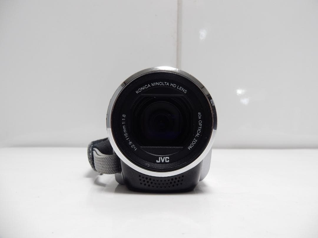 希少　動作品　大人気　JVCビクターエブリオ ビデオカメラ GZ-E220