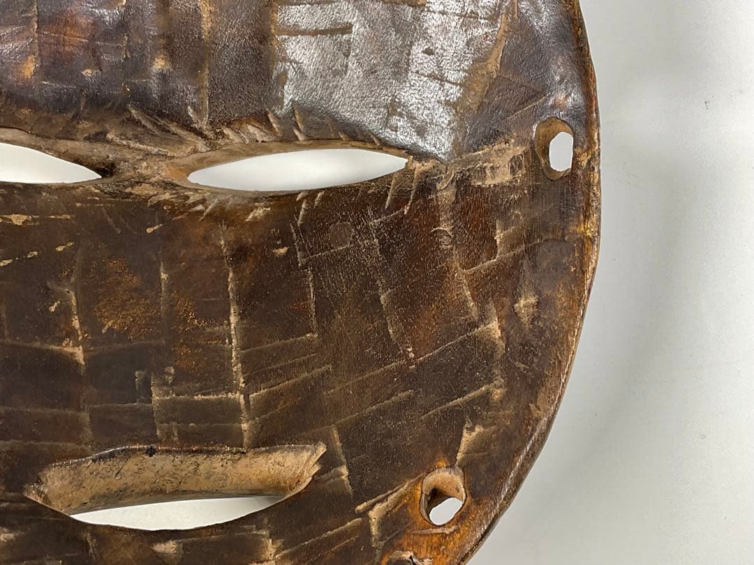 アフリカ面　ルバ族マスク　古面　お面　木彫　アフリカンアート