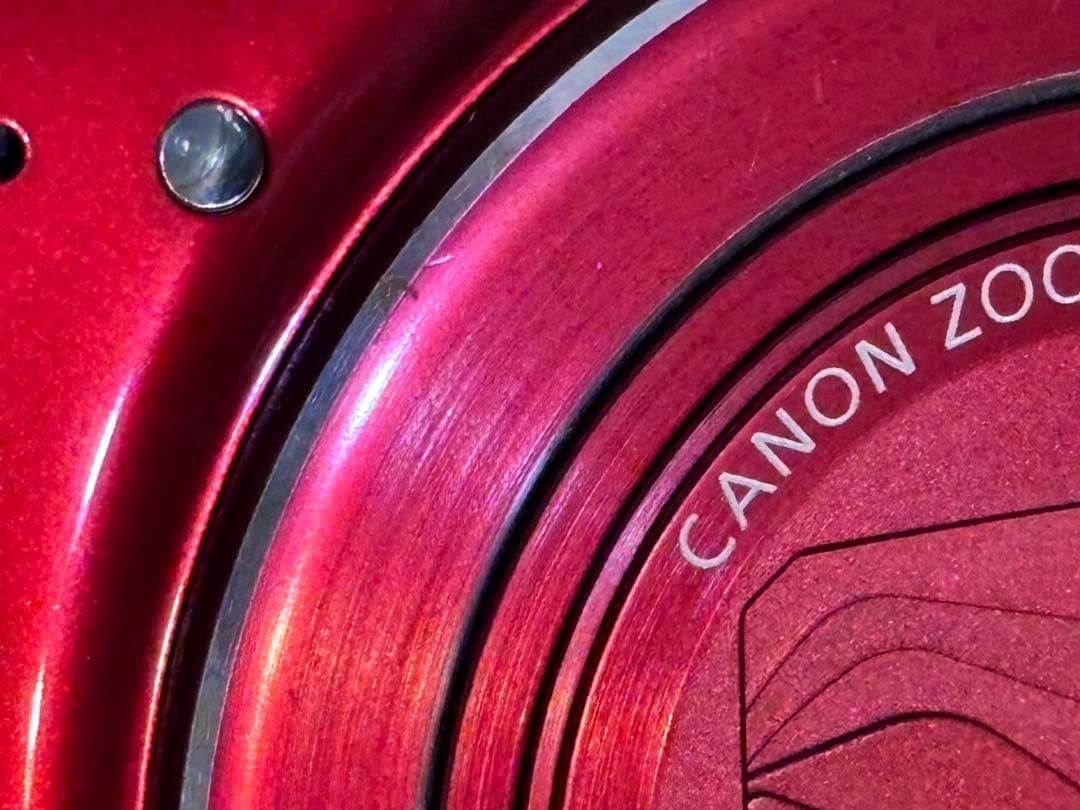 中古デジタルカメラ　デジカメ　赤　キャノン　canon 18× SX600HS