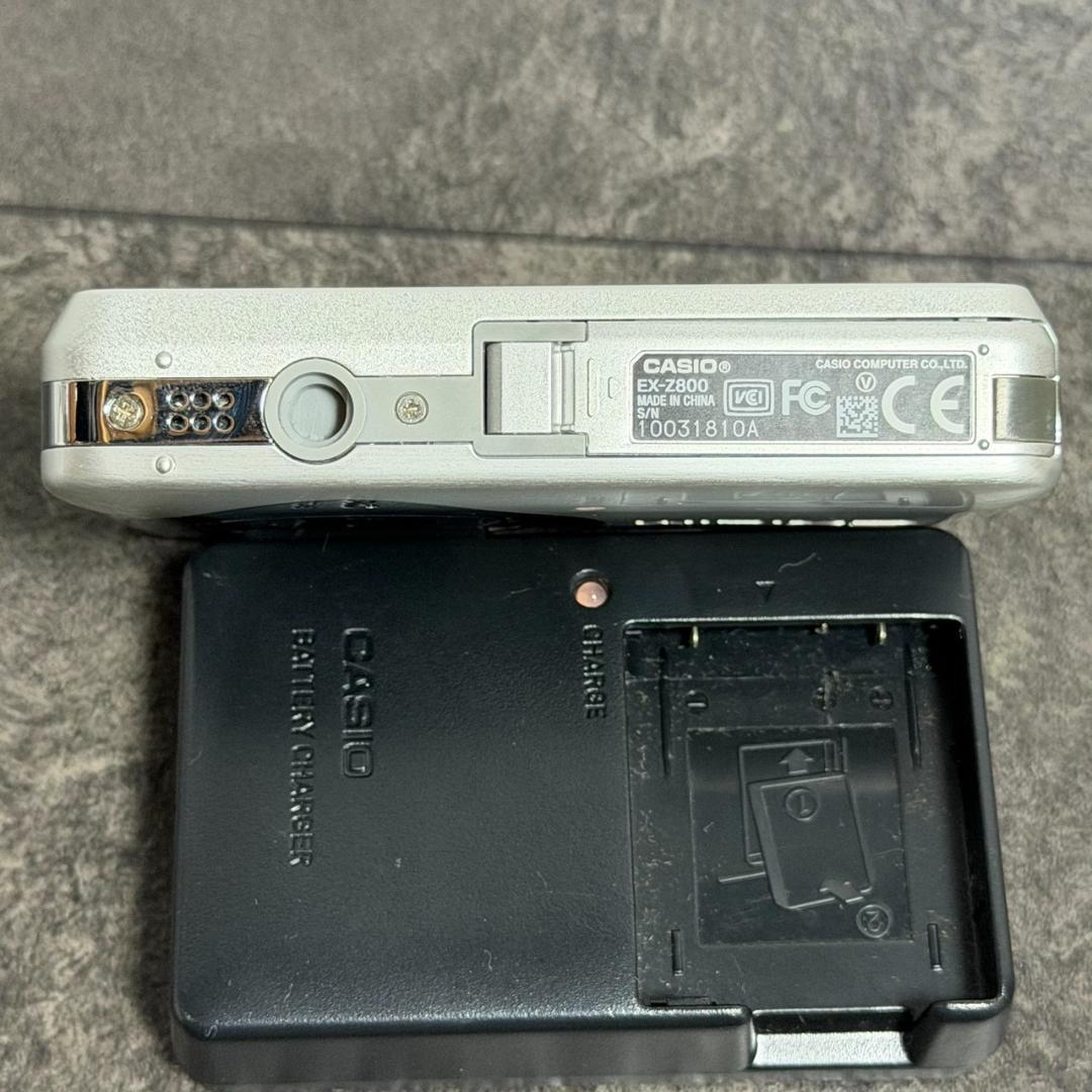 ☆ カシオ EX-Z800 SR EXILIM コンパクト デジタルカメラ