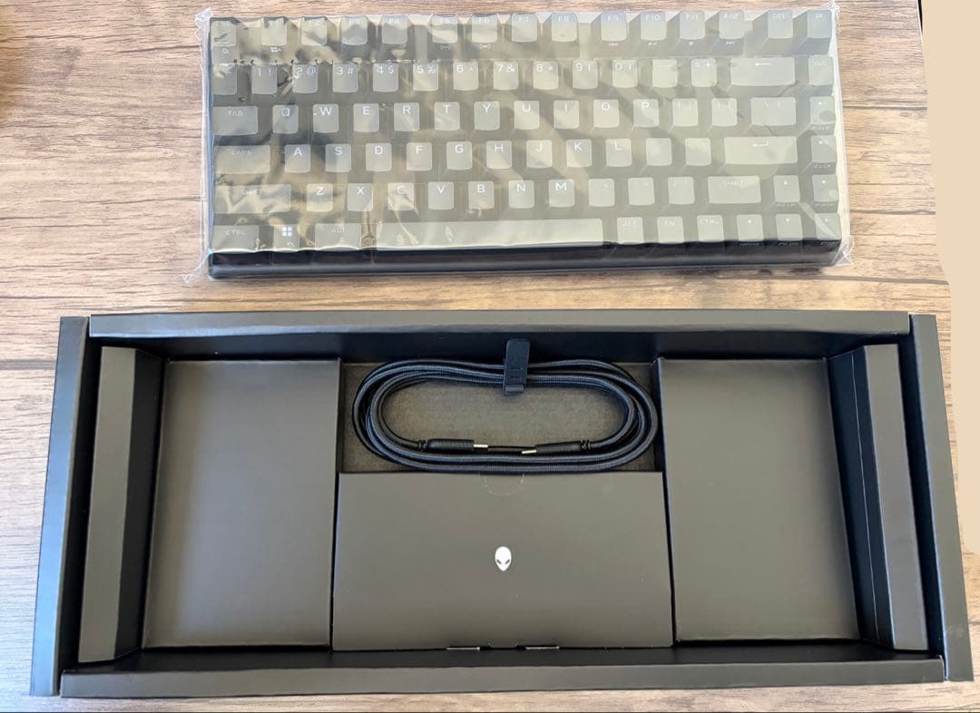 【最終値下げ】Alienware Pro ゲーミングキーボード&マウス2点セット
