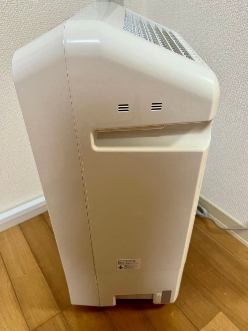 美品 2022年 Panasonic 加湿空気清浄機 ナノイー F-VX40H3