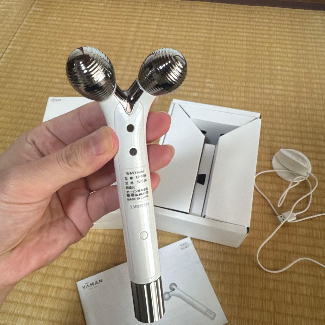 【美品】YAMAN WAVYmini EP-16W 美顔器　ヤーマン　顔