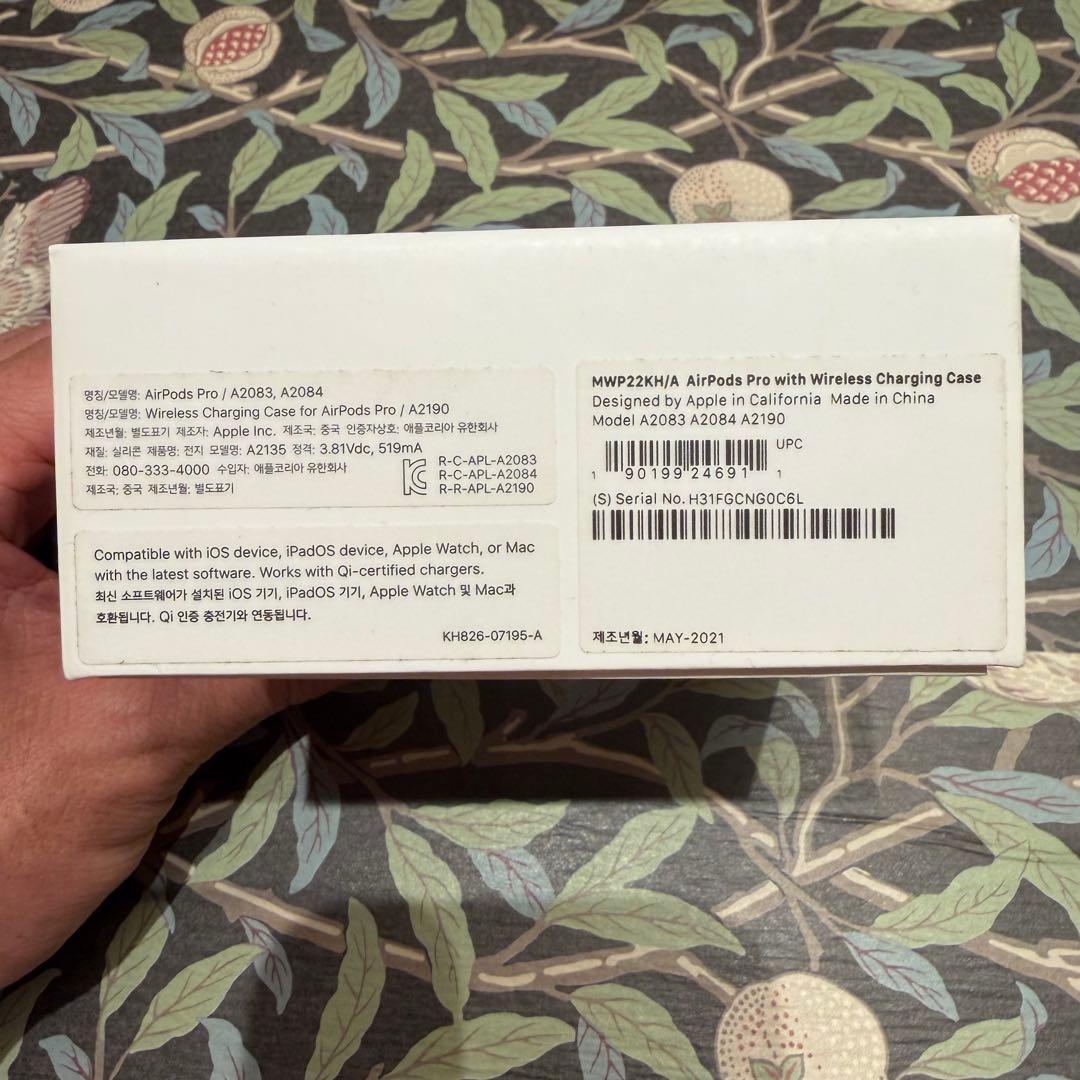 送料無料　Apple AirPods Pro 第一世代　A2084【正規品】