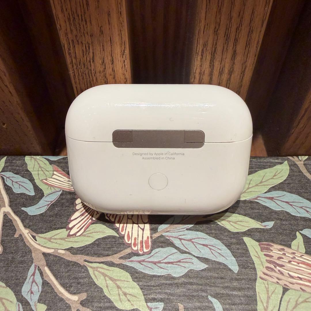 送料無料　Apple AirPods Pro 第一世代　A2084【正規品】