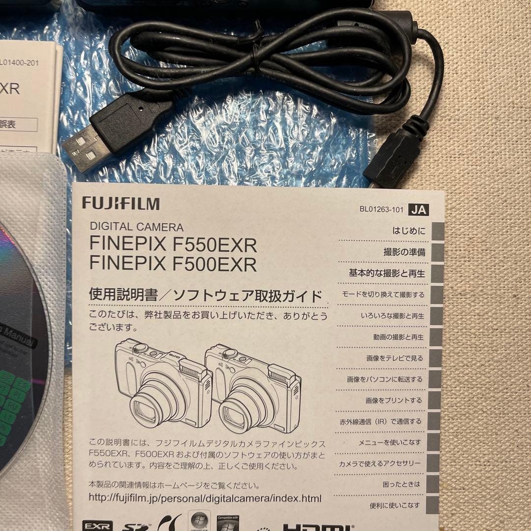 FUJIFILM FINEPIX F550EXR 美品