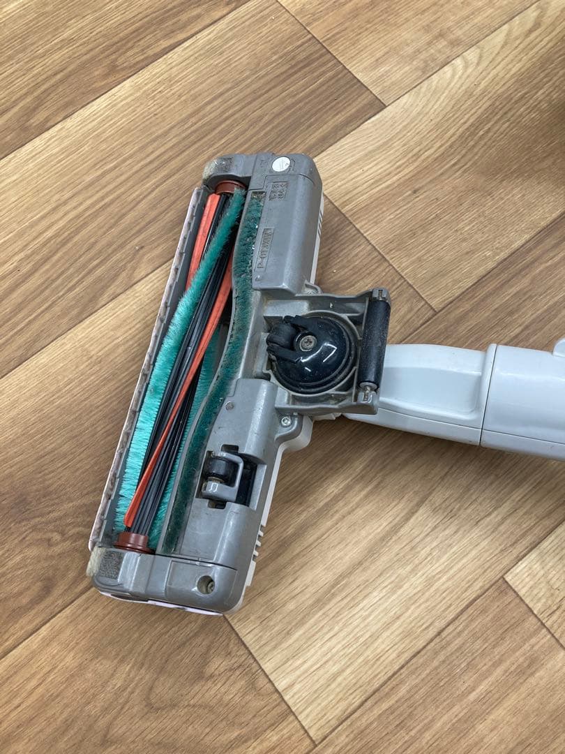 SHARP シャープ　サイクロン掃除機 掃除機　　　EC-QX310