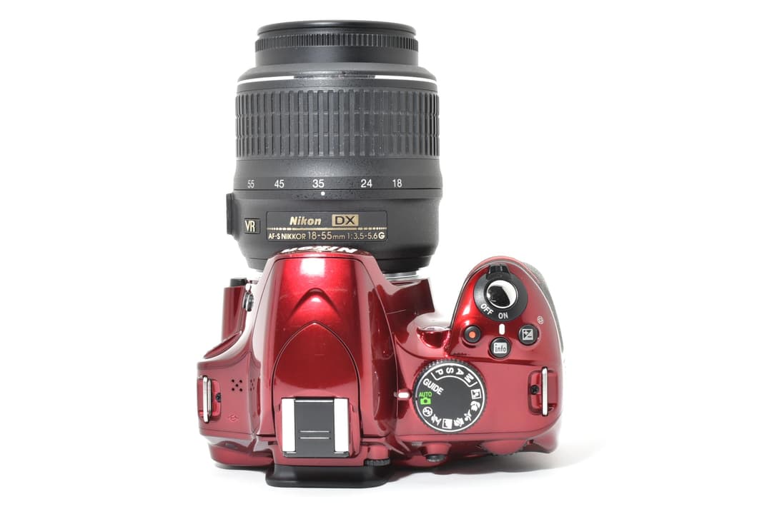 美品 Nikon D3200 赤 レンズセット #9633