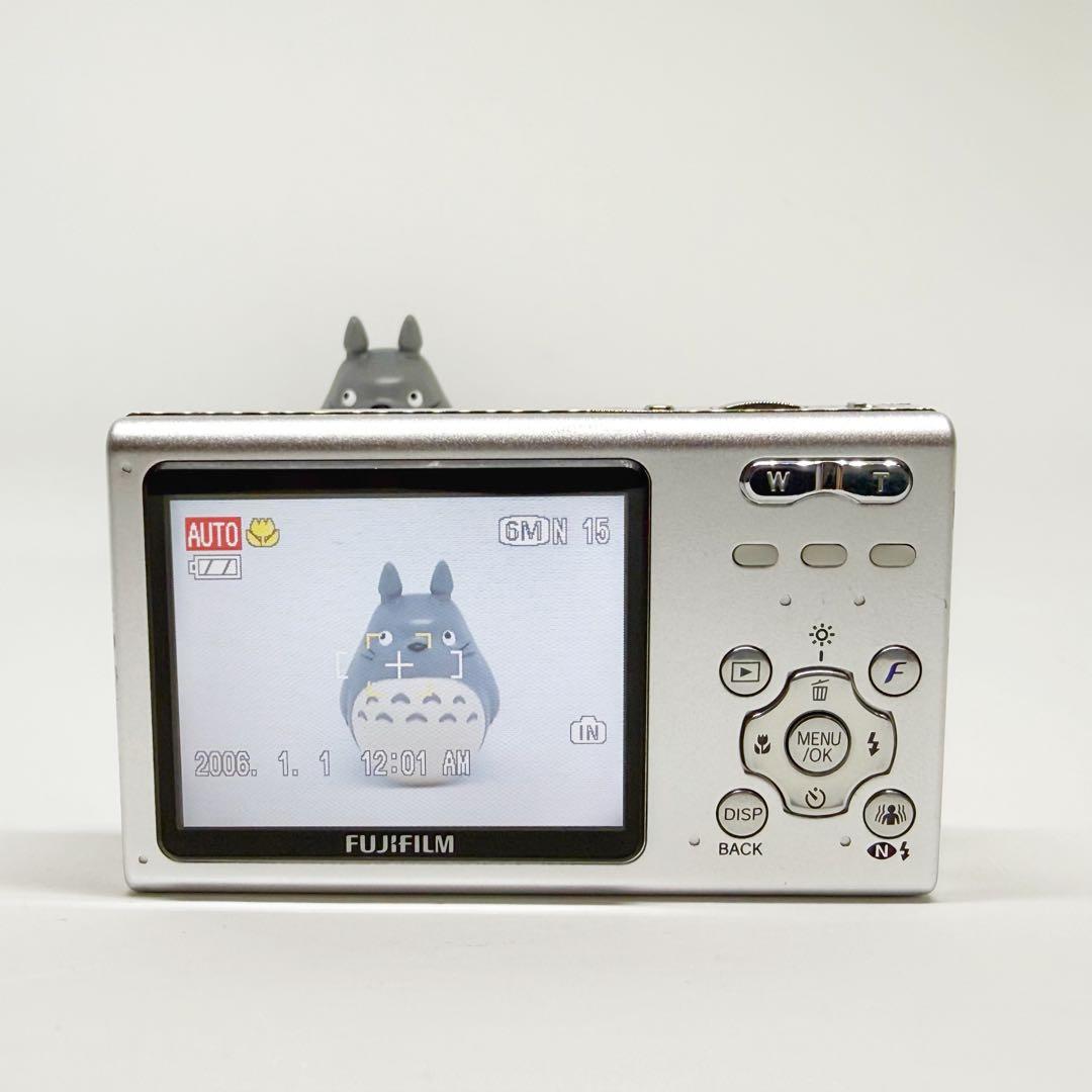 FUJIFILM FINEPIX Z5 fd シルバー コンデジ 富士フイルム