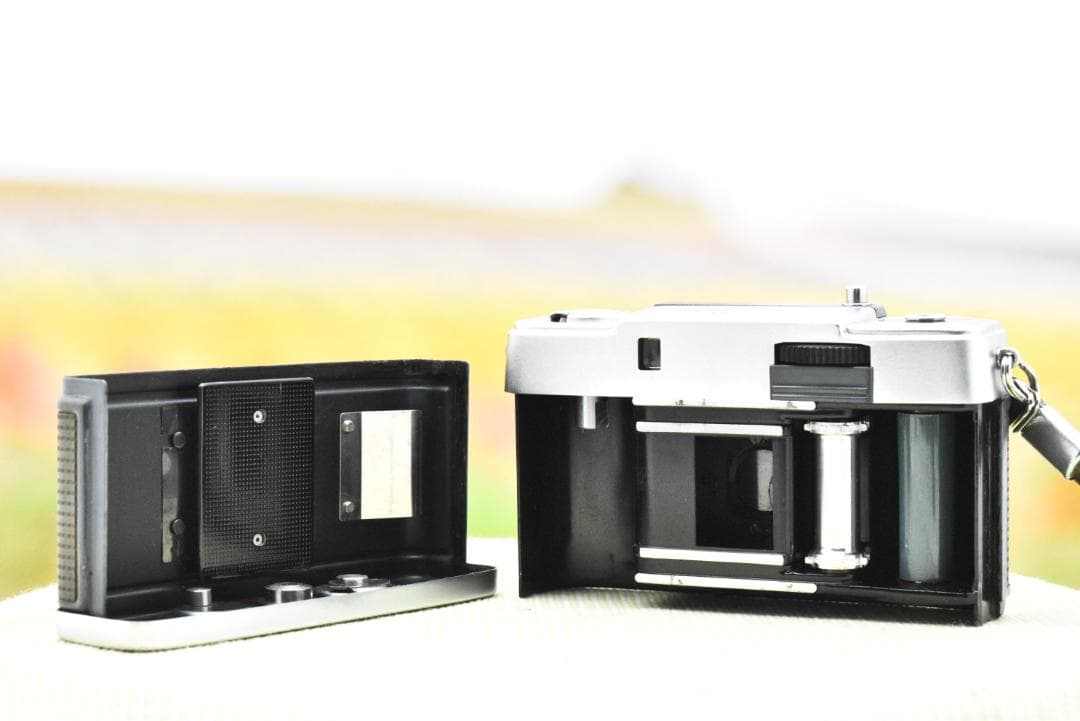 【整備済み 完動品】　OLYMPUS PEN-EE 2.8cm F3.5 ハーフ