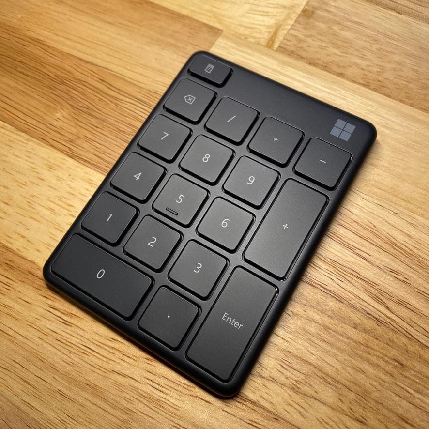 純正Microsoftナンバーパッド(Number Pad)23O-00002