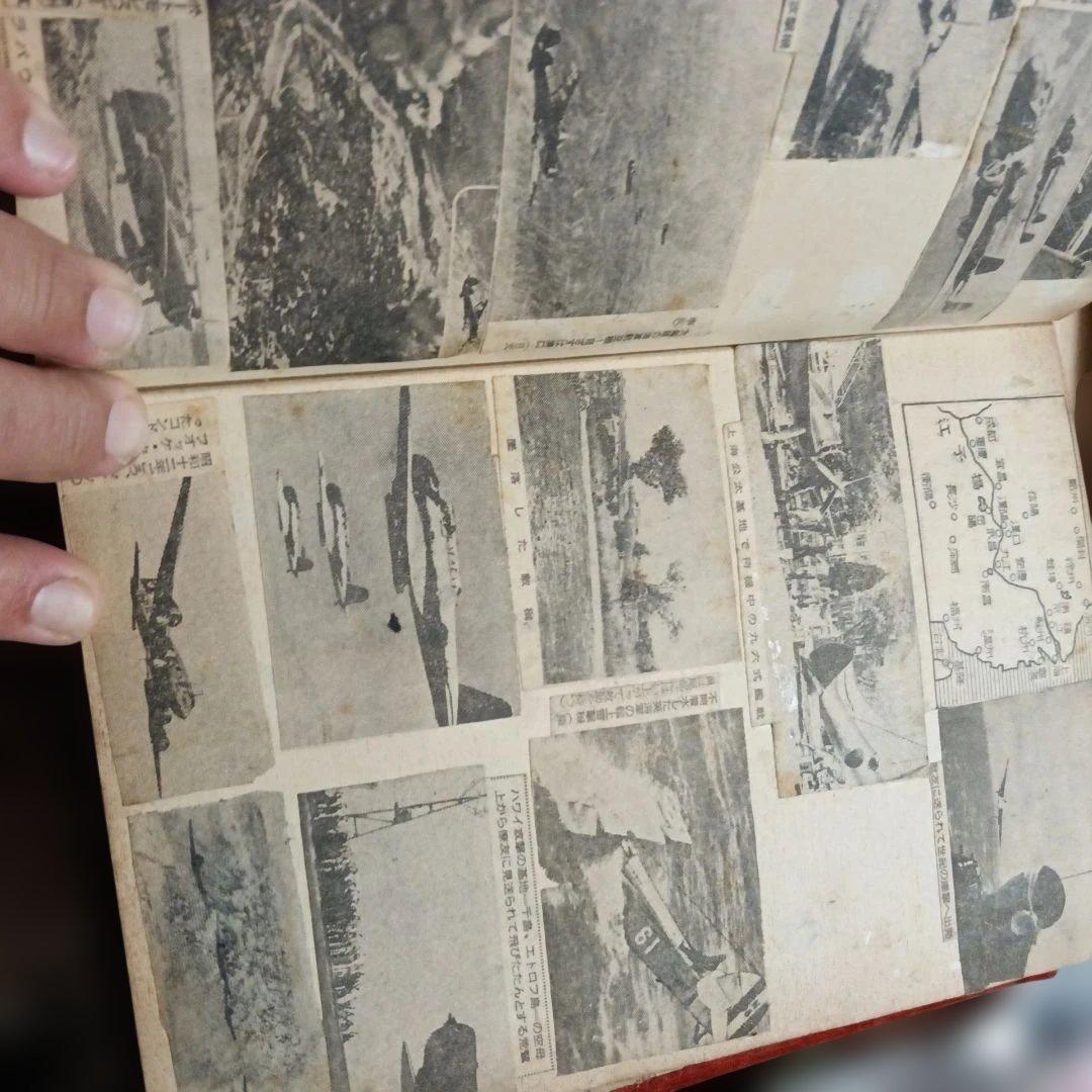 古い日本海軍航空隊の切り抜き写真アルバム　傷みあり