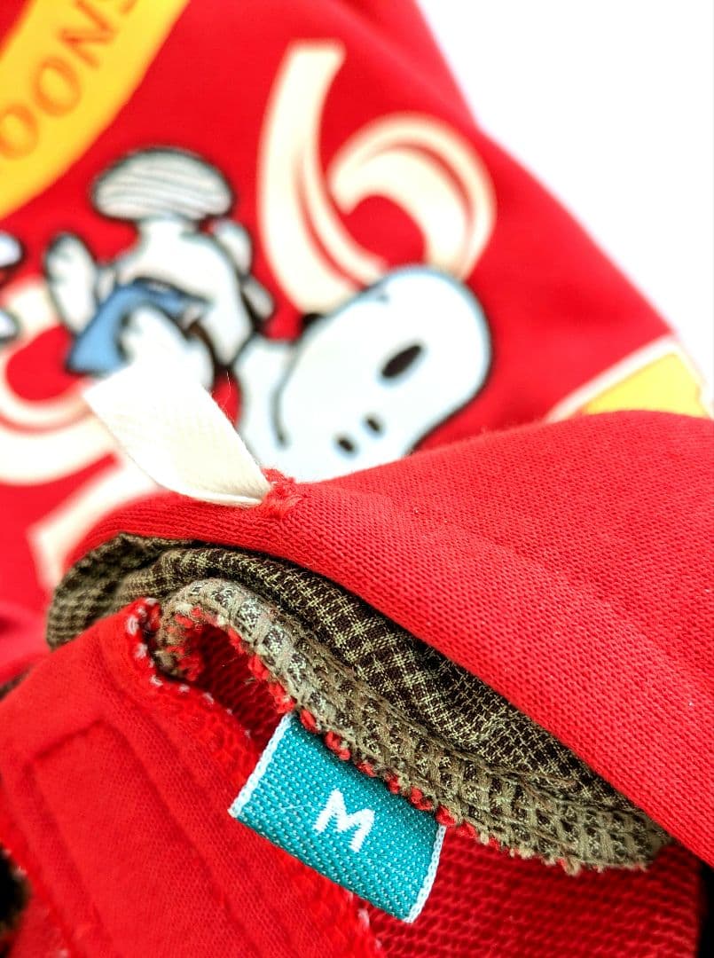 新品未使用　秋冬　新作　PEANUTS スヌーピー 犬服 赤　パーカー　レッド