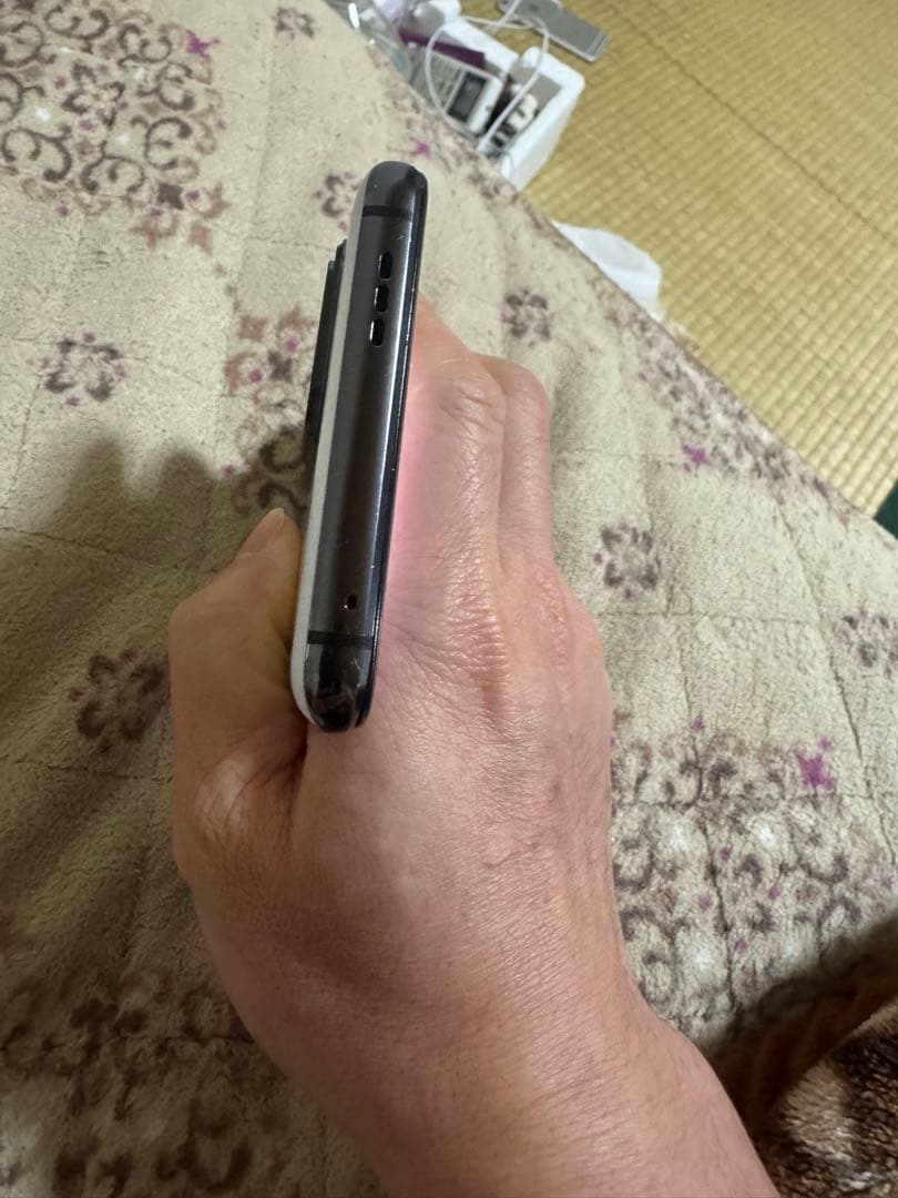 Black Shark 5 Pro 256GB ホワイト/シルバー