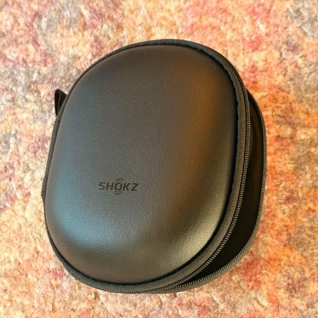 shokz OpenComm2骨伝導イヤホン ハードケース付き