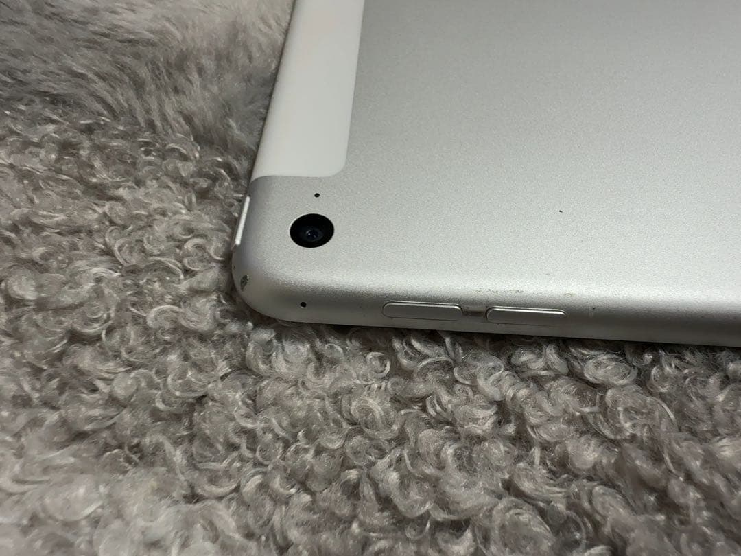 iPad Air2 64GB 動作確認済み
