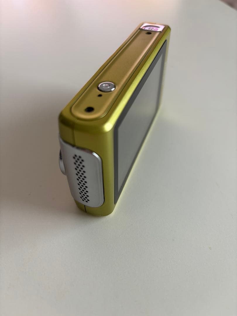 JVC GC-FM2-Y HDメモリーカメラ　動作品