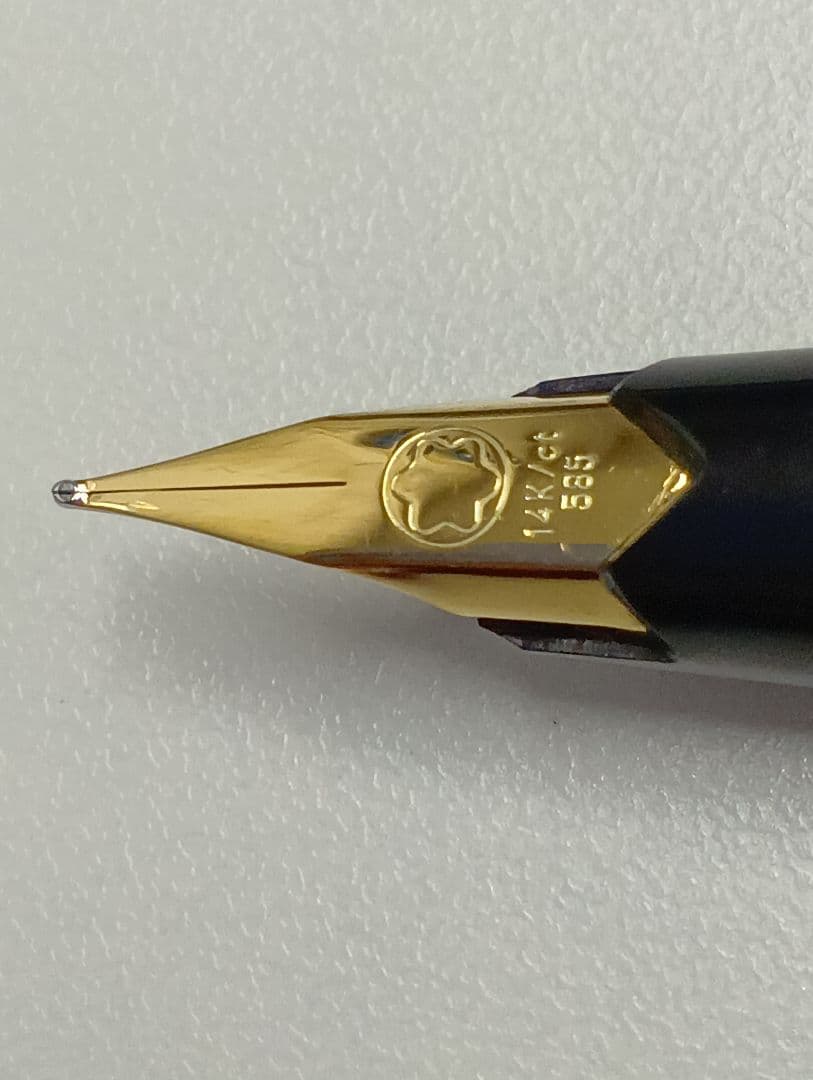 １月２9日販売終了　Montblanc 万年筆 14Kゴールドペン先