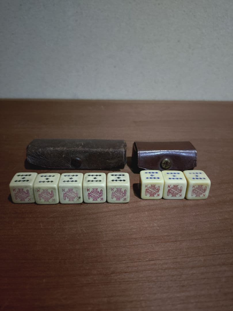 1930年頃 フランス製 ポーカーダイス5個入りと予備3個入り
