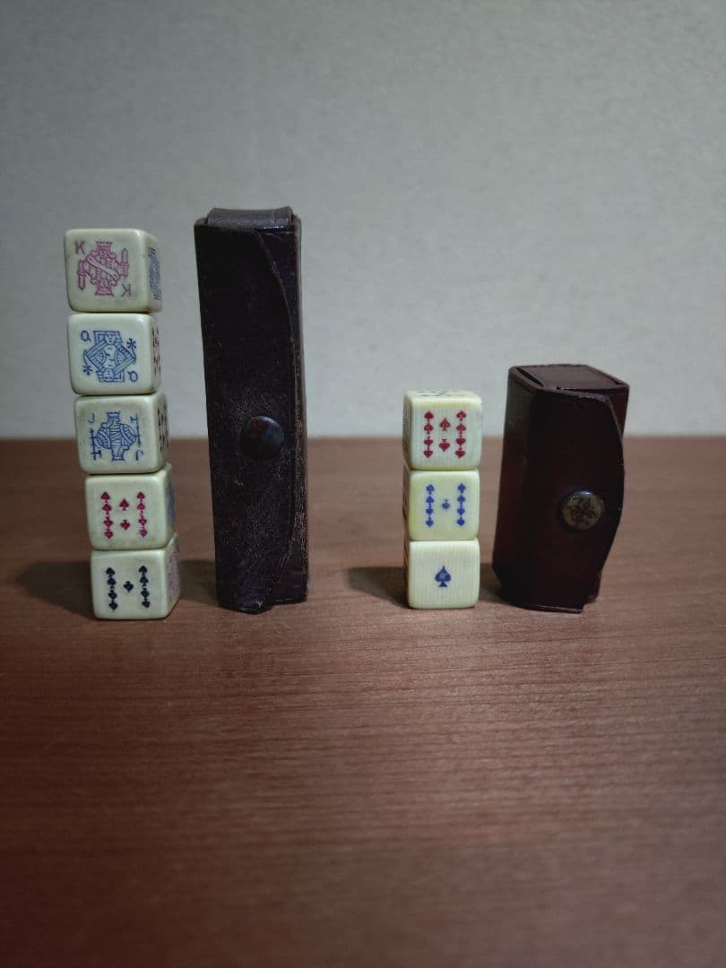 1930年頃 フランス製 ポーカーダイス5個入りと予備3個入り