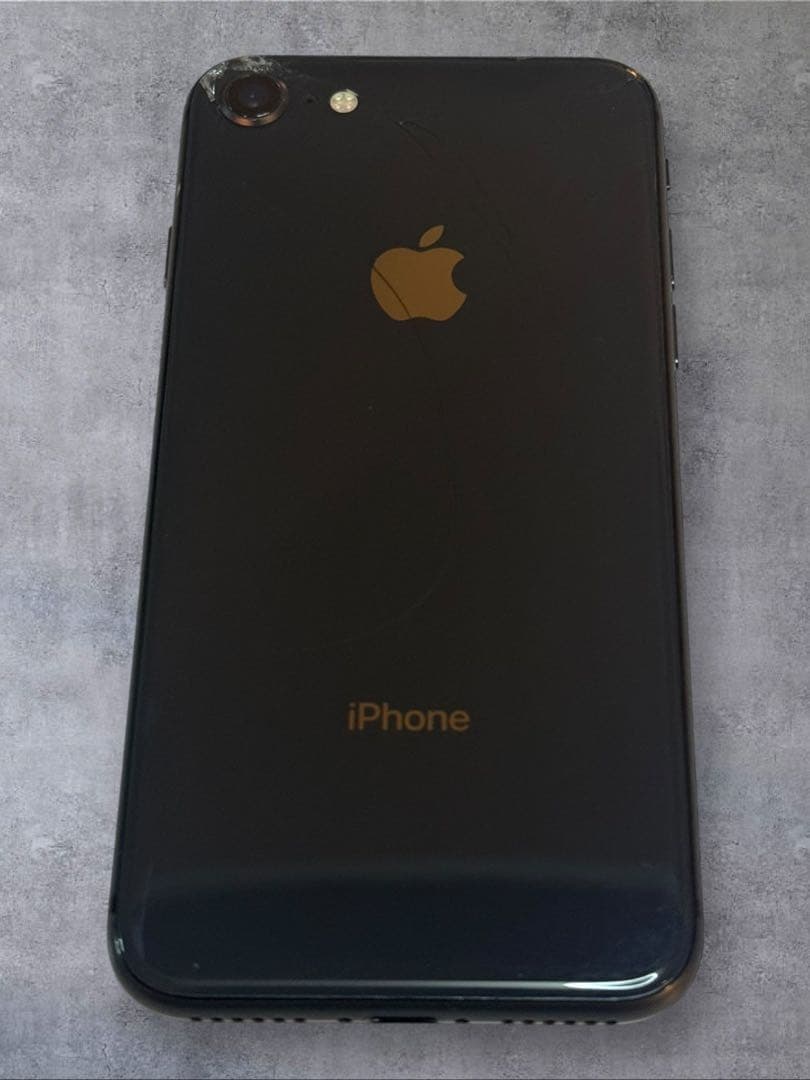 iPhone8 64GB スペースグレイ SIMロック無 バッテリー93%