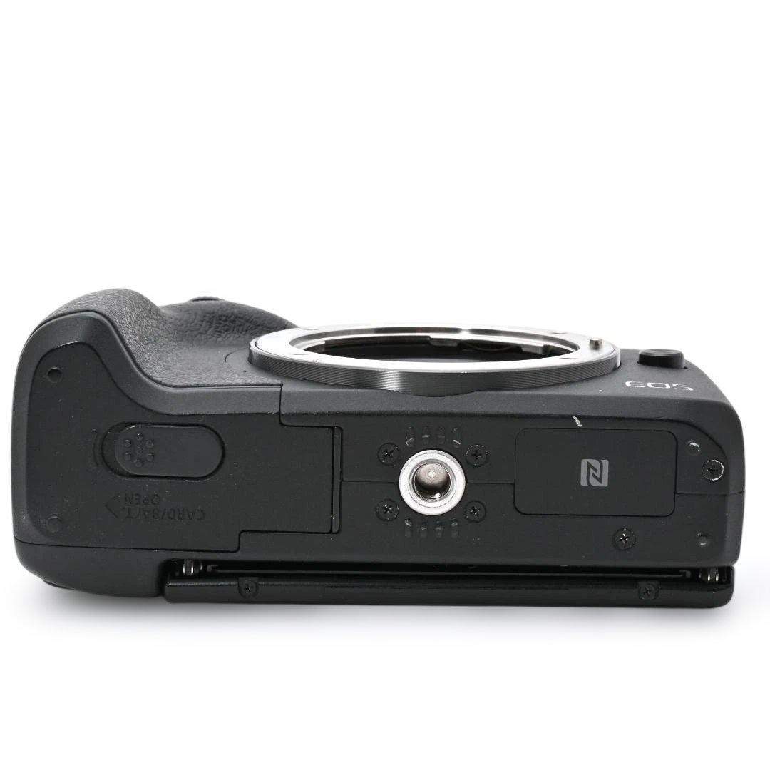 【良品】Canon EOS M3 レンズキット ブラック EF-M15-45mm
